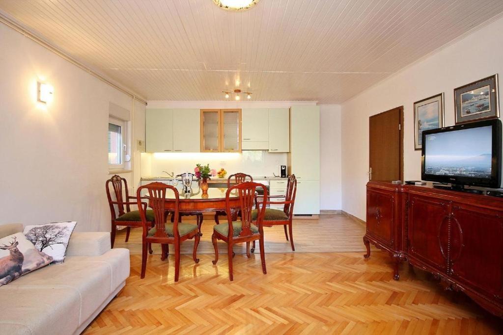 Villa Marietta Equino Sitno Donje Buitenkant foto